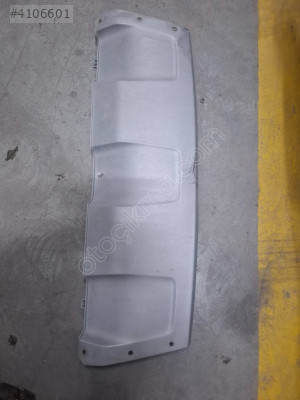 Dacia duster ön tampon alt kaplama gri 620728189R