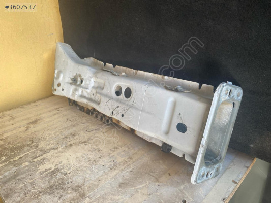 FORD B MAX SAĞ ÖN ŞASE KOLU