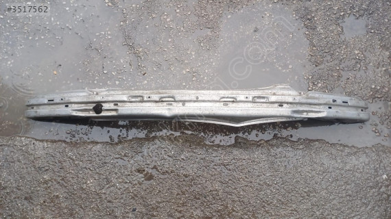 1998-2005 Bmw E46 ön tampon demiri