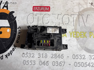 13382213 OPEL CORSA D 1.3 CDTI Çıkma Orijinal Sigorta Kutusu