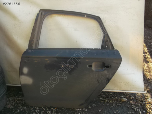 AUDİ A-6 SOL ARKA KAPI ÇIKMA 2012