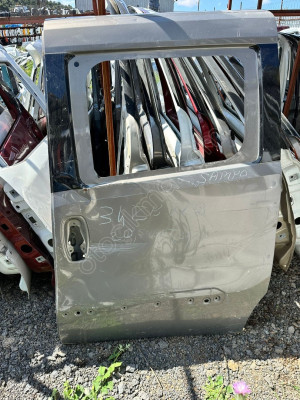 FİAT DOBLO SOL ARKA SÜRGÜLÜ KAPI ÇIKMA ORJİNAL PARÇA