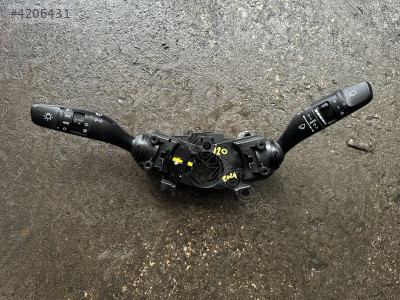 HYUNDAİ İ20 ÇIKMA SİNYAL KOLU