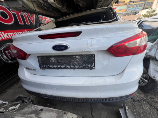 FORD FOCUS 3 “ BAGAJ KAPAĞI “