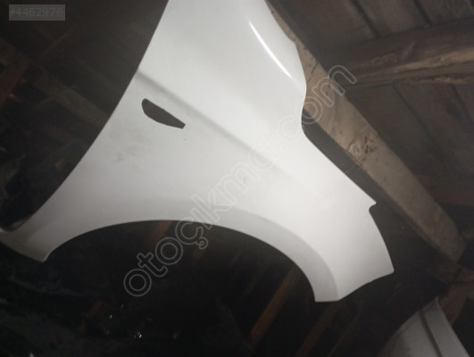 2011 model hyundaii20 sag camurluk