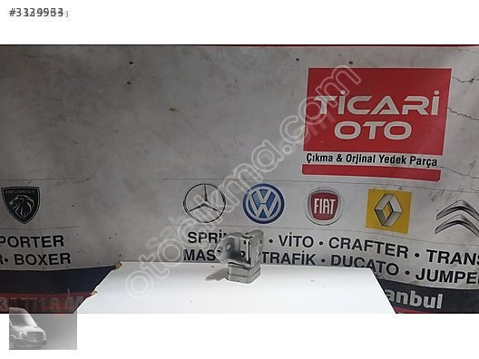 Renault Scanic sağ arka kapi menteşesi
