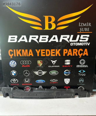 7P0825212 PORSCHE CAYENNE SAĞ ALT TABAN MUHAFAZASI