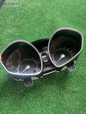 FORD FİESTA KM SAATİ