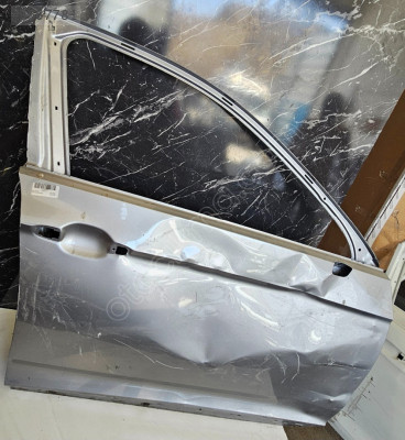 VOLKSWAGEN PASSAT SAĞ ÖN KAPI 3G0831056
