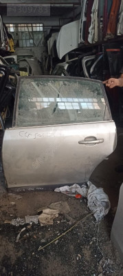 CİTROEN C4 SOL ARKA KAPI