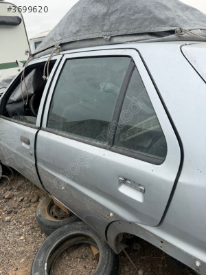 Citroen sakso sol arka kapı