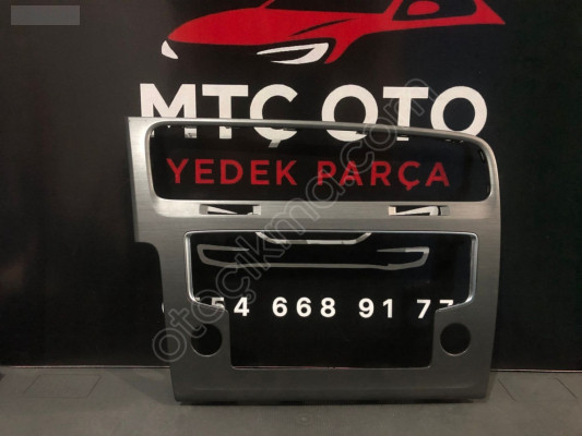 VOLKSWAGEN GOLF 7 TEYP ÇERÇEVESİ ORJİNAL