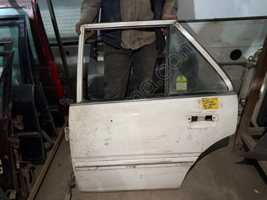 KİA CAPİTAL SOL ARKA KAPI KELEBEK CAMI ORJİNAL ÇIKMA