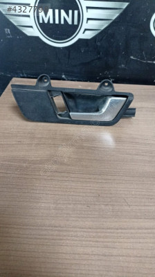 8E2837020 AUDİ A4 SAĞ KAPI İÇ AÇMA KOLU