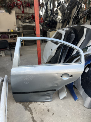 1997 2011 Skoda octavia çıkma sol arka kapı