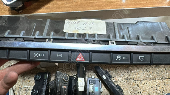 2018-2020 AUDİ A3 KONTROL ÜNİTESİ ORTA ORJ ÇIKMA