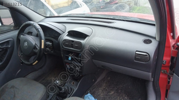 Opel combo c torpido yedek parça