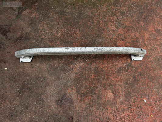 2006 megane 2 arka tampon demiri