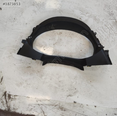 TOYOTA COROLLA GÖSTERGE PANELİ ÇERÇEVESİ 102848A0