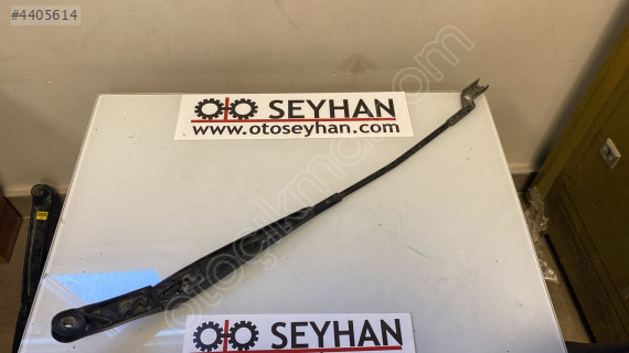 3AB955410 Volkswagen Passat B7 sağ ön silecek kolu