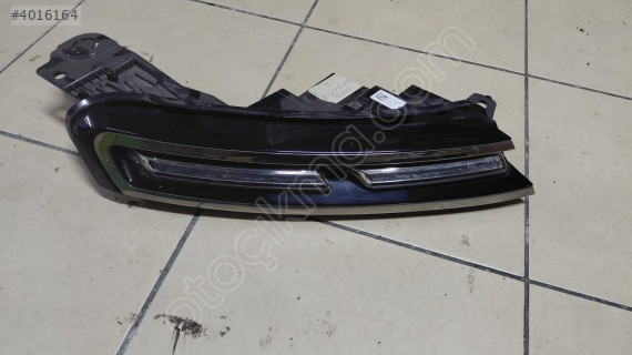 Citroen c 5 aircross. Sağ gündüz leti orijinal çıkma