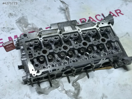 Renault Trafic 1.6 Silindir Kapağı