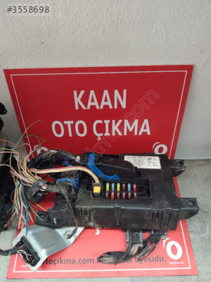 00517986150 FİAT GRANDE PUNTO BODY SİGORTA KUTUSU ÇIKMA ORJİNAL