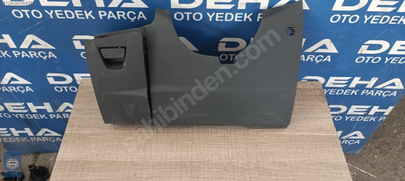 FORD FOCUS DİREKSİYON ALT PLASTİK BAKALİT -A043A88