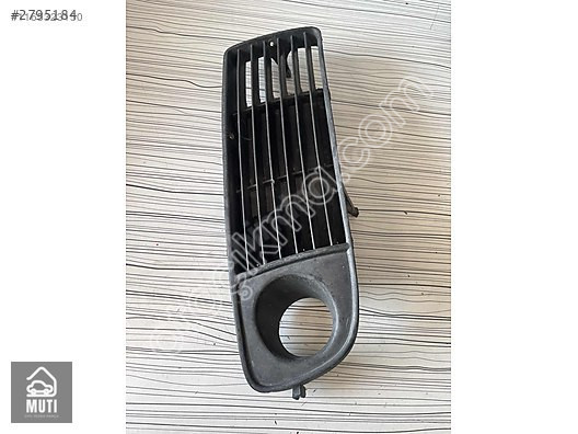 Audi A6 1997 sağ sis farı çercevesi kapağı AD99013RH