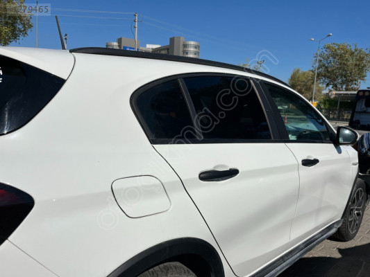 FİAT EGEA CROSS SAĞ ARKA KAPI ORJİNAL SÖKME (HATASIZ) - 52161630