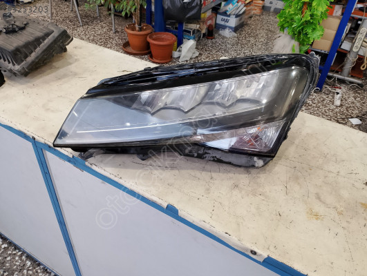 SKODA SUPER B SOL FAR ORJİNAL 2021-2024(3V1941015C)