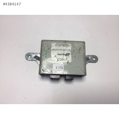 Honda Civic Elektrikli Cam Kontrol Ünitesi 38370-ST3-E011-M1