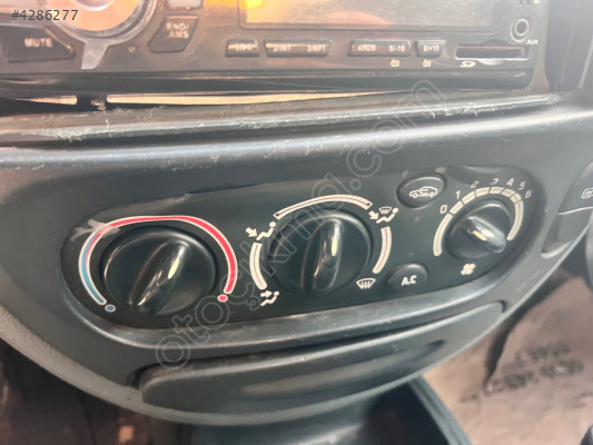 RENAULT MEGANE 1-98 MODEL 2.0 KLİMA PANELİ ÇIKMA ORJİNAL