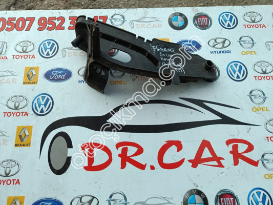 RENAULT FLUENCE ÖN CAM KENAR IZGARASI ÇIKMA PARÇA 668630020R