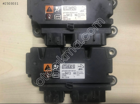 Opel Astra J Airbag Beyni 13589413 MB