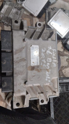 Ford Fiesta 1.6 benzinli 2015 çıkma orijinal MOTOR BEYNİ