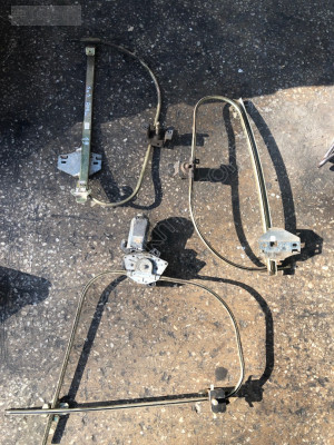 RENAULT EUROPA CAM KİRKOLARI
