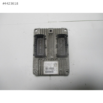 Fiat Punto 1.4 Motor Beyni IAW5SF3.M2 BC.0097274.C 51847330