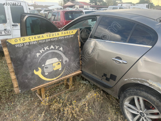 Renault Fluence Sol Arka Kapı Orjinal Çıkma