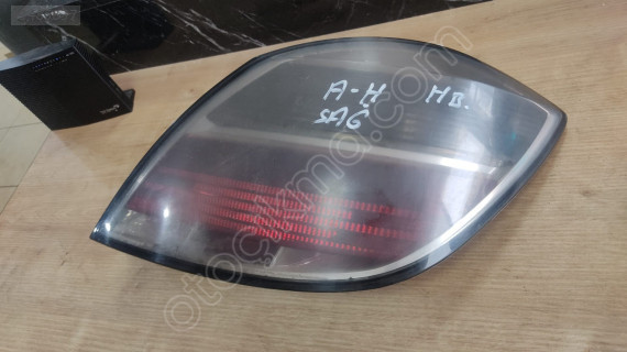 OPEL ASTRA H HB SAĞ STOP ÇIKMA
