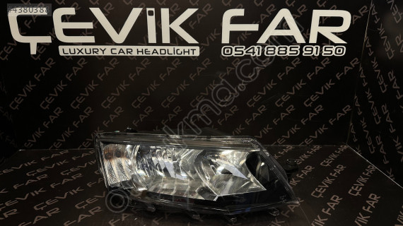 SKODA OCTAVİA 2013-2016 SAĞ FAR