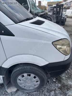 2009 SPRİNTER ÇIKMA ORJİNAL SAĞ ÖN ÇAMURLUK