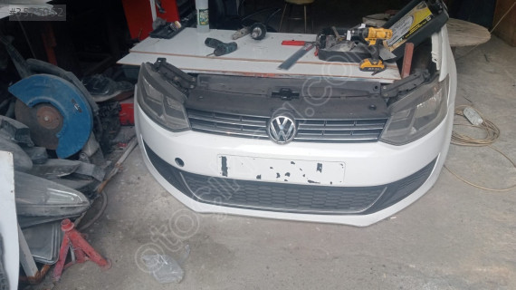 Volkswagen Polo İçin Çıkma Ön Tampon - Kullanılmış Parça