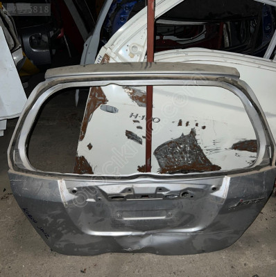 HONDA JAZZ BAGAJ KAPAĞI