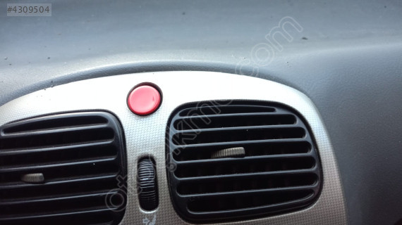 tata indica dörtlü düğme