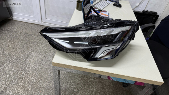AUDİ A3 SAĞ SOL FAR SIFIR ORJİNAL 8Y0941033-34