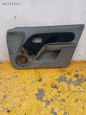 Clio 2 sağ ön kapı döşemesi