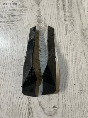 OPEL CORSA ÖN ÇAM ALT KÖŞE ÇAMURLUK ÇITASİ 13427540