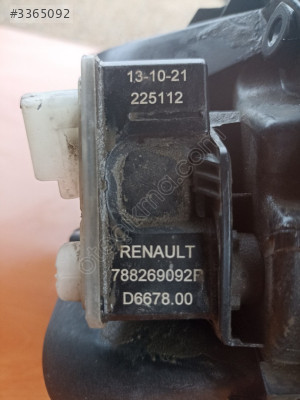 Renault Clio 5 Yakıt Depo Kapağı Kilidi