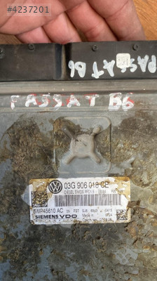VW PASSAT B6 03G906018CE MOTOR BEYNİ OTO FEDAİ